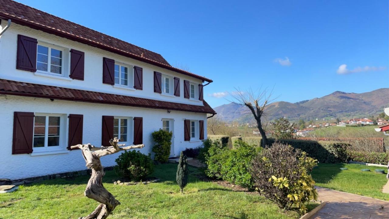 Appartement Vue Sur La Rhune Sare Exterior photo